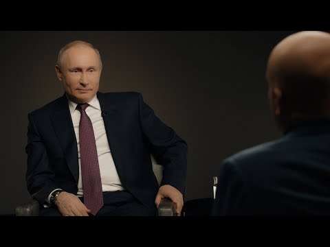 «Я работаю каждый день, я не царствую»: Путин о вертикали власти и планах после 2024 года