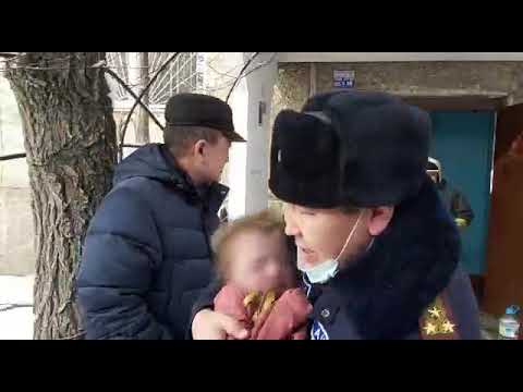 Спасения ребенка из пожара в Талдыкоргане попало на видео