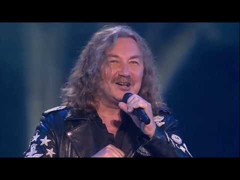 Праздничный концерт посвященный Дню учителя.