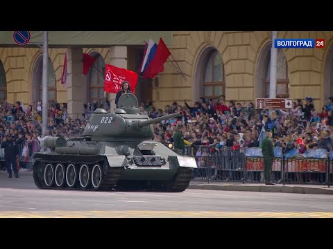 Парад Победы в Волгограде. 9 мая 2022 г