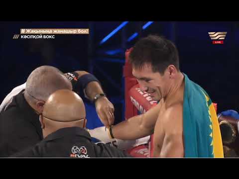 Казахстанец Жанибек Алимханулы отправил в тяжелый нокаут «Волшебника» в бою за титулы WBC и WBO