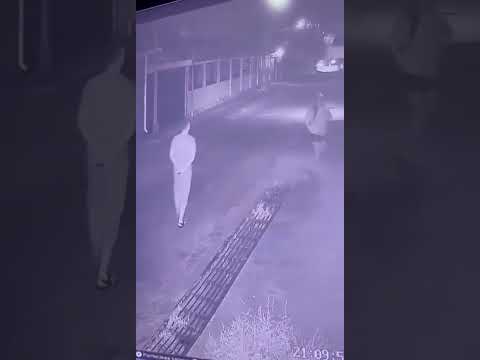 Мужчина пытался напасть на девушку в Шымкенте