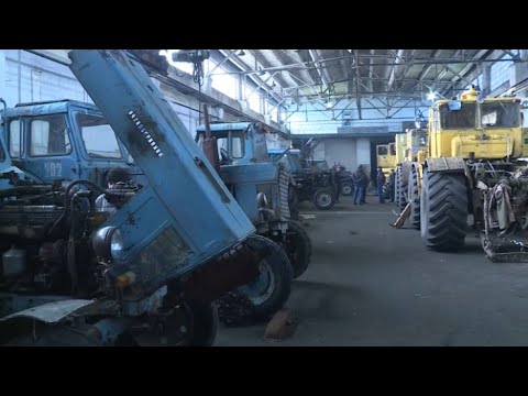 На изношенной технике работают костанайские фермеры