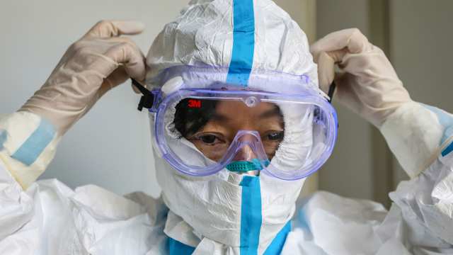 Вирусолог из Уханя предупредила о новой угрозе из «вселенной коронавирусов»