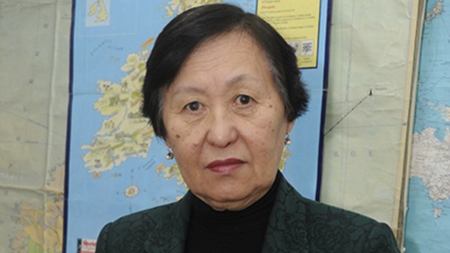 Костанайский профессор Мансия Самамбет написала книгу о фразеологизмах казахского языка