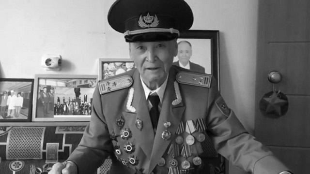 Ветеран Иван Абдулов, которого 9 мая не пустили к мемориалу в Алматы, умер от пневмонии