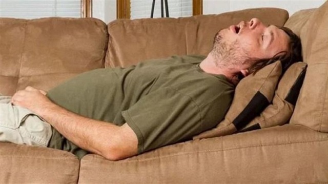 «Уснуть за 10 секунд»: Техникой быстрого сна поделился эксперт