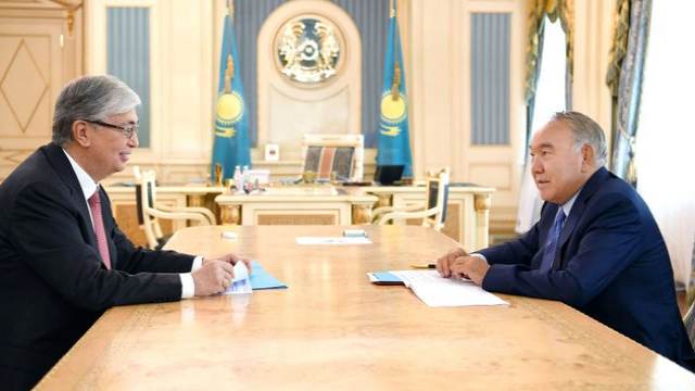 Назарбаев встретился с Токаевым