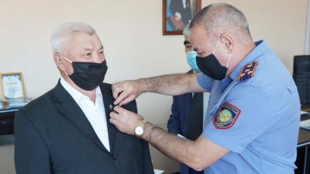 Подполковник в отставке из Рудного удостоен звания “Почетный ветеран МВД”