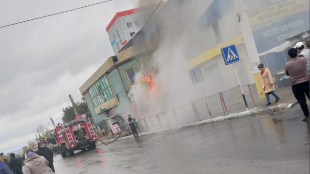 В районе Центрального рынка Костаная произошел пожар