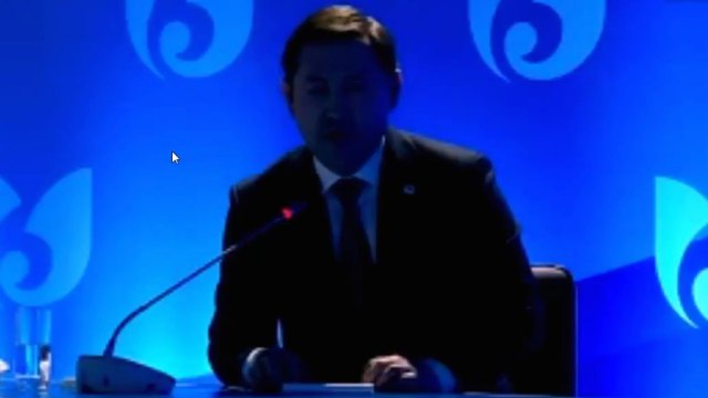 «Тушите свет»: Конфуз случился во время отчётной встречи акима Шымкента