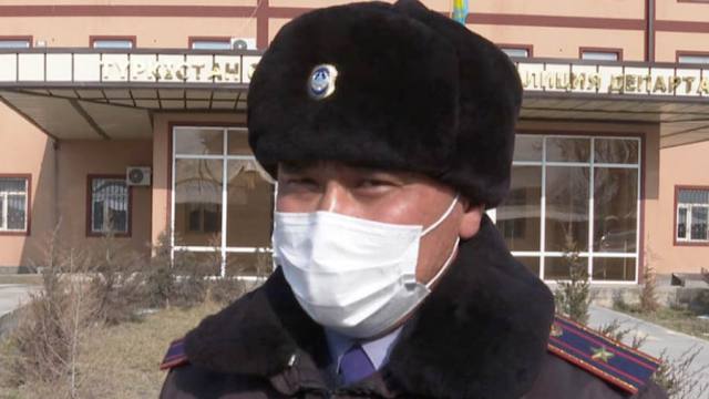 «Это моя работа»: Полицейский обезоружил убийцу в Казахстане