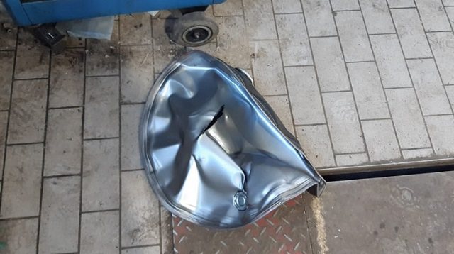 ЧП в Екатеринбурге: Сотруднику автосалона взрывом разорвало череп