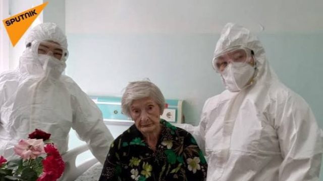 99-летняя ветеран войны победила коронавирус в Казахстане