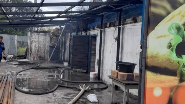 От мангала: В Костанае горело кафе по проспекту Назарбаева