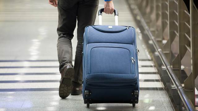 «Дама сдавала в багаж…»: Как правильно собрать чемодан в поездку