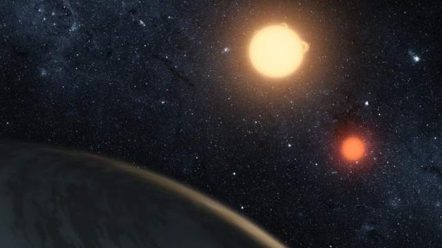 Планету с тремя солнцами обнаружили астрономы