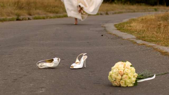 Невеста бросила мужа в конце свадьбы: что он натворил