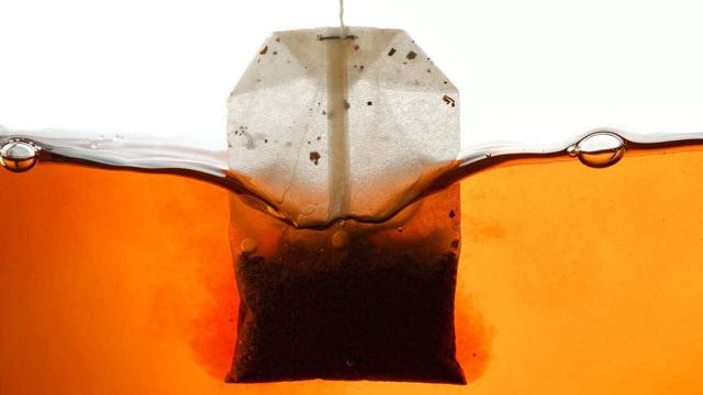 О смертельной опасности горячего чёрного чая предупредили врачи
