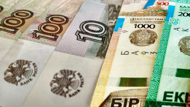 Ждать ли курс 700 тенге за доллар из-за обвала российского рубля?