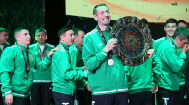 Футболистам костанайского «Тобола» вручили золотые медали