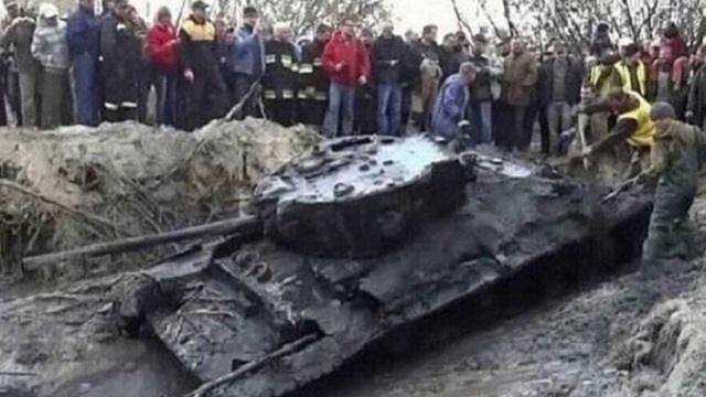 В лесу под Черниговом найден танк с запиской любимой девушке