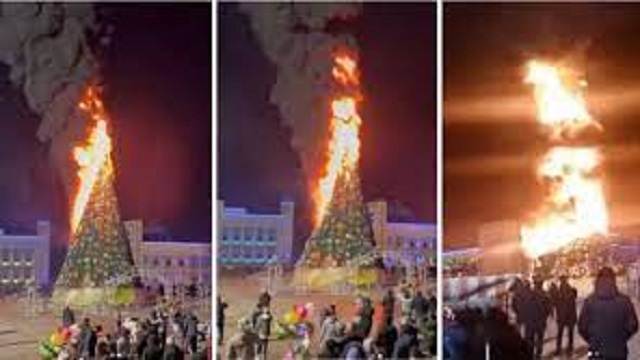 В Таразе сгорела главная ёлка города 31.12.2021