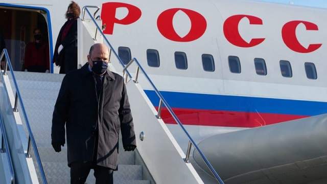 Премьер-министр России Мишустин прилетел в Нур-Султан