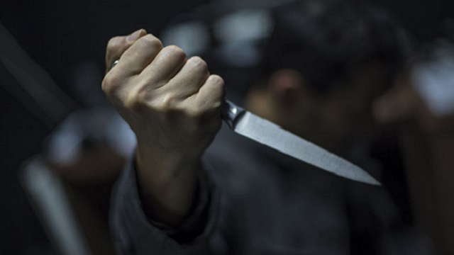 Мужчина с ножом бросался на прохожих в центре Костаная