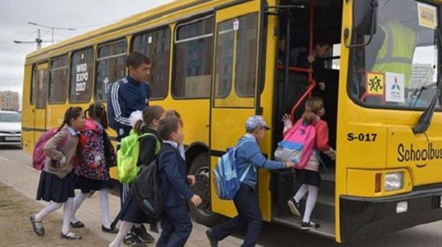 На школьных автобусах в Казахстане работали водители без прав
