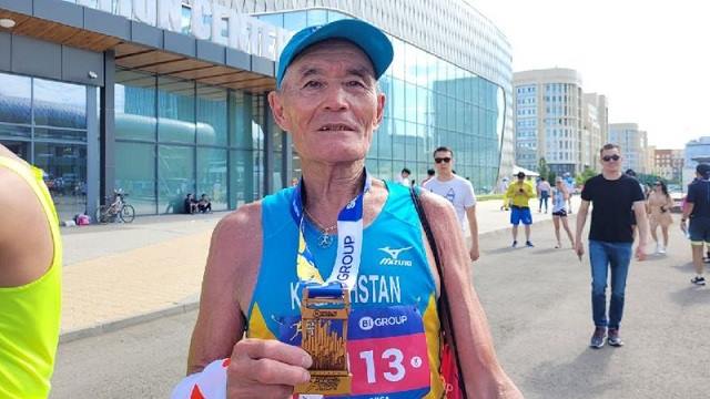 «Возраст – не помеха»: 75-летний астанчанин пробежал полумарафон