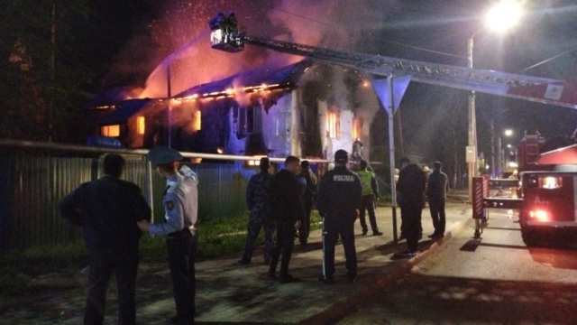 Пожар на проспекте Абая в Костанае: двое мужчин погибли