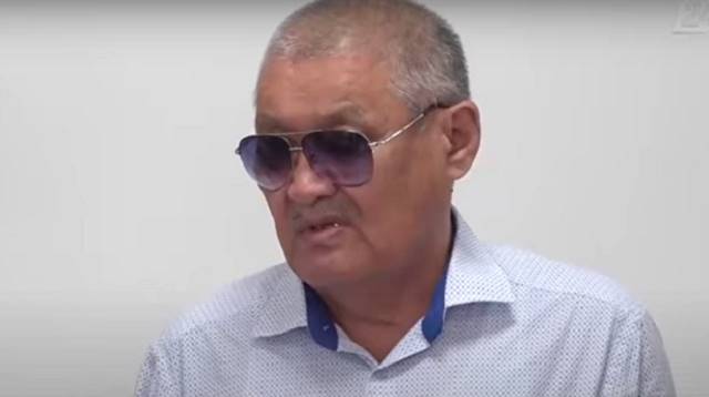 Видео: Незрячий бизнесмен производит полуфабрикаты в Атырау