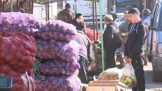 Почём нынче овощи для народа на рынке Костаная?
