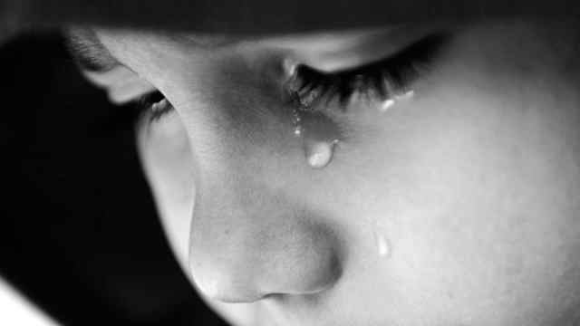 Слёзы ребёнка: имама уволили после скандала в Сети