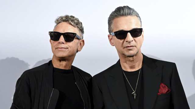 Depeche Mode записывает новый альбом Memento Mori