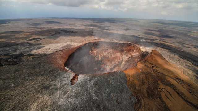 Самый большой вулкан на Земле подал признаки пробуждения