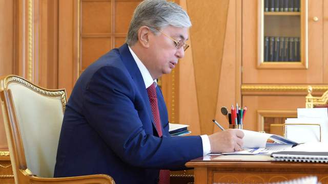 Токаев отправил Правительство Казахстана в отставку