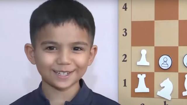 Первоклассник из Костаная стал чемпионом Азии по шахматам