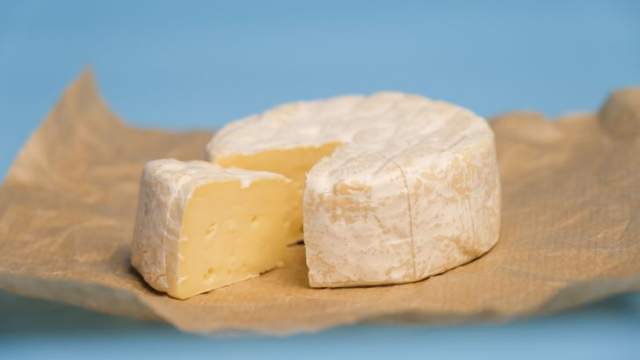 Как отличить настоящий сыр от сырного продукта