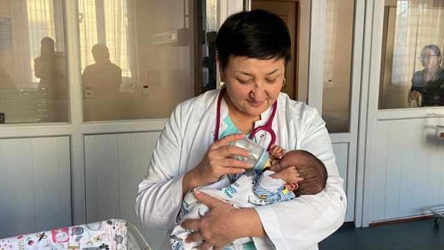 107 дней врачи боролись за жизнь 500-граммового малыша в Алматы