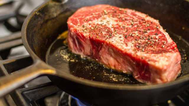 Как влияет на организм частое употребление красного мяса