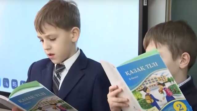 В МИД назвали количество школ с русским языком обучения
