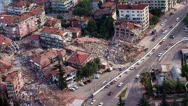 Землетрясение в Турции сегодня 06.02.2023