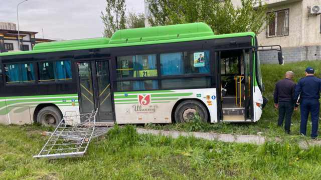 ДТП с автобусом в Шымкенте: число жертв возросло до пяти