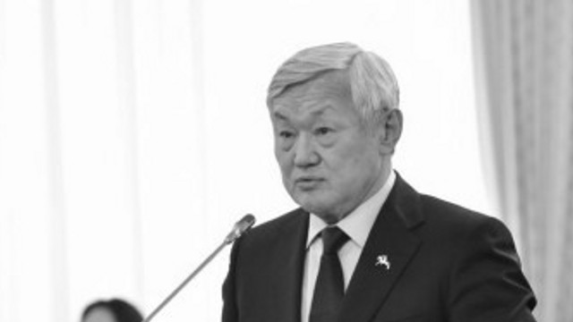 Умер Бердибек Сапарбаев