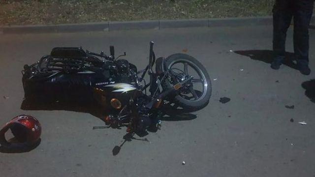 Юный мотоциклист впал в кому после ДТП в Лисаковске