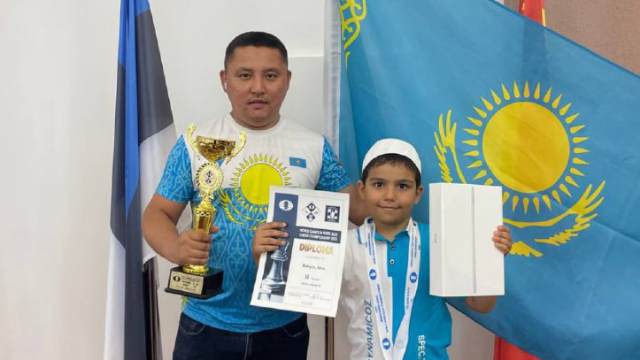 Юный шахматист из Костаная стал вторым на чемпионате мира