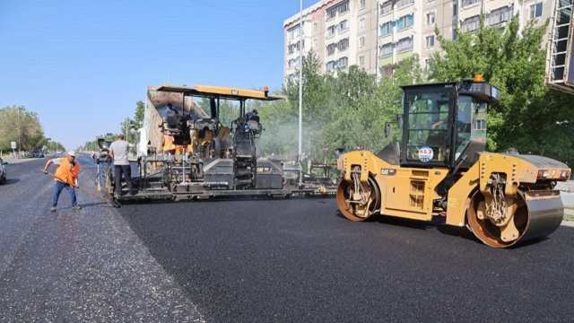 Срок ремонта участка проспекта Абая опять сдвигается