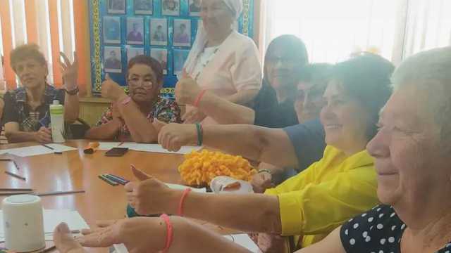 Курсы внуковедения посещают бабушки Костанайской области